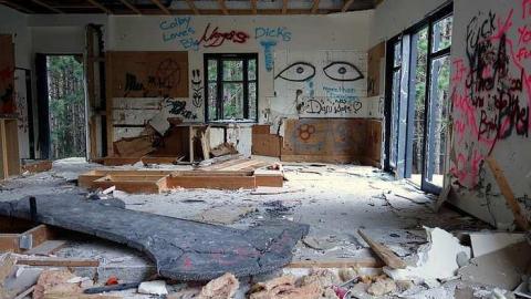 Photo from Trashed Beauty '17