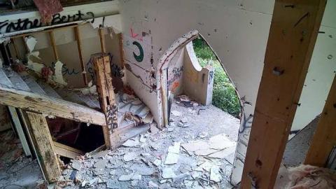 Roof-topping - Pefferlaw-Shining-House17.jpg