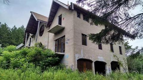 Roof-topping - Pefferlaw-Shining-House68.jpg