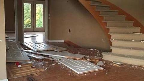 October 2016  - Ecko-Location46.jpg