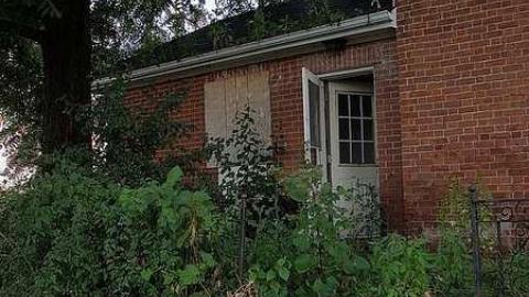 Outhouse Sorrow - Out-(let)-House10.jpg