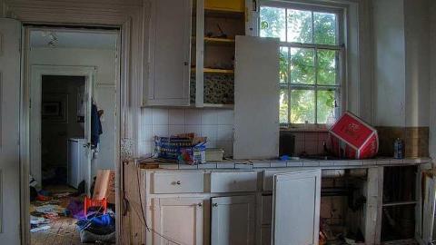 Outhouse Sorrow - Out-(let)-House11.jpg