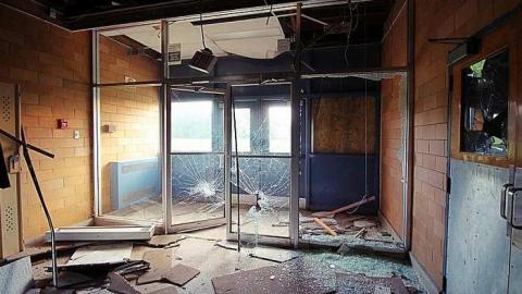 F.J. Donevan - Dr.-F.J.-Donevan-Collegiate43.jpg