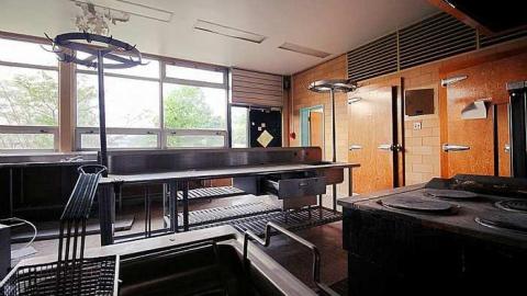 F.J. Donevan - Dr.-F.J.-Donevan-Collegiate135.jpg