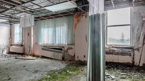 MAX decay Min Graffiti - DSC_3271.jpg