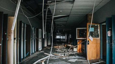 School - Dr.-F.J.-Donevan-Collegiate117.jpg