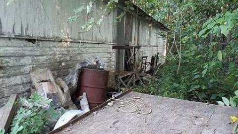 One Long White Bungalow  - One-Long-Bungalow10.jpg