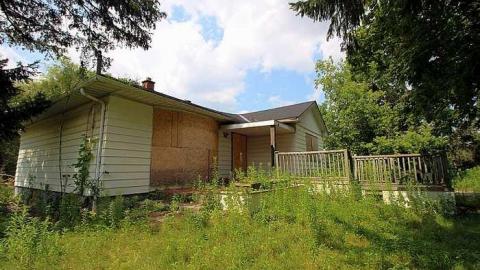 House Graveyard - IMG_1824.jpg