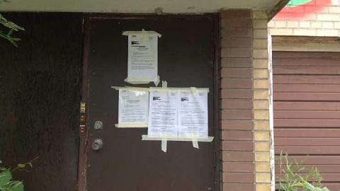 August 2017 - BoardedAbandoned-Apartment8.jpg