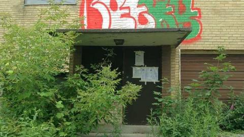 August 2017 - BoardedAbandoned-Apartment14.jpg