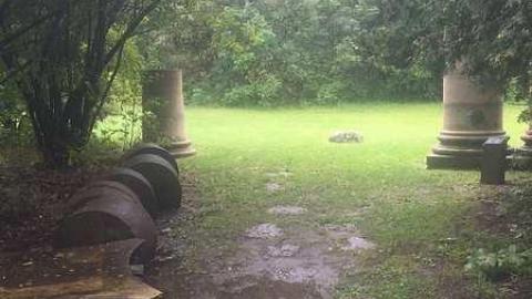 Rockcliffe Rockeries - Sopers-Fountain--Ruins1.jpg