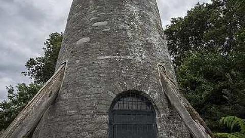 Pelee Island Lighthouse photo 3