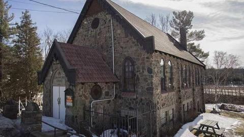 Burgess Memorial Church Bala - Burgess-Memorial-Church3.jpg