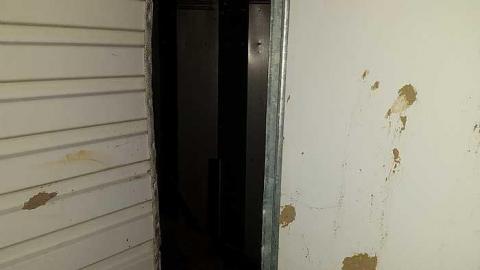 Gone forever - Abandoned-Grow-Op-Mansion--Drug-Dealers-Mansion--King-City217.jpg