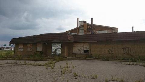 Bad cell pics - Stop-50-Truck-Stop302.jpg