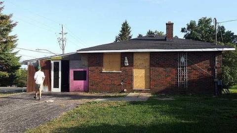 Newly vacant  - Upper-Story-Green42.jpg