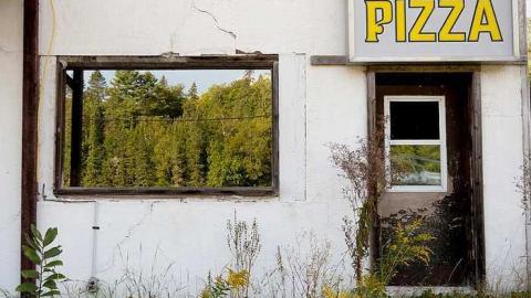 August Drive by - Oasis-Hotel-on-Silent-Lake18.jpg