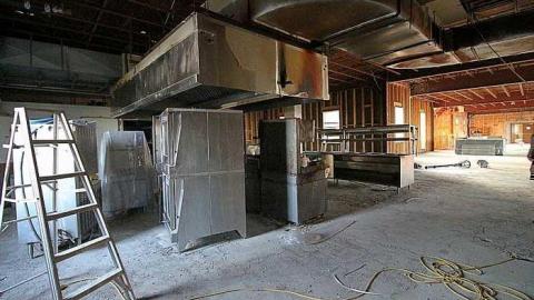 Cullen Gardens Main Building - Cullen-Gardens253.jpg