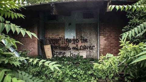 Motel - k-IMG_0497.jpg