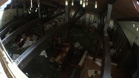 Motel - a-IMG_0445.jpg