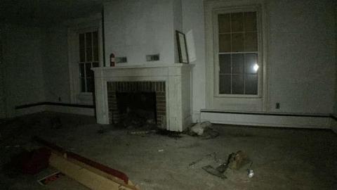 Little White House  - i-IMG_0729.jpg