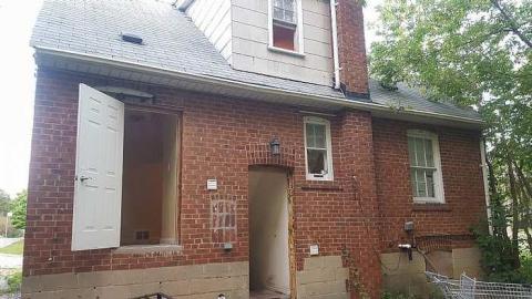 Abandoned Strip - 20170827_193705.jpg