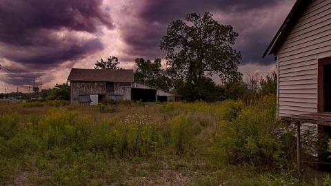 Moldy L'Amour - Who-Owns-These-Memories89.jpg