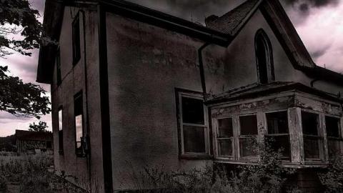 Moldy L'Amour - Who-Owns-These-Memories67.jpg