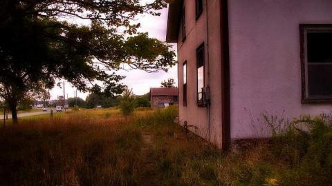 Moldy L'Amour - Who-Owns-These-Memories97.jpg