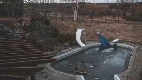 Before it was Gone - Someones-been-living-here13.jpg