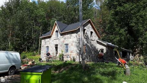 Restoration 2017 - Beautiful-Stone-House4.jpg