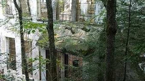 Carbide Ruins - 20170910_160656.jpg