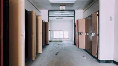 Photo from Pretty Empty