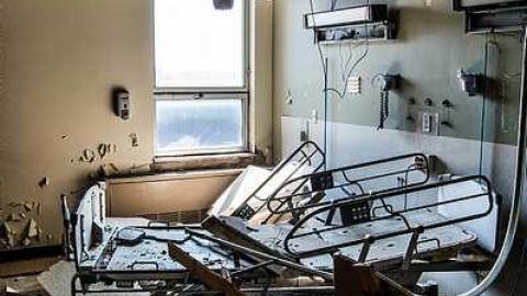 Toxic  - St-Catharines-General-Hospital170.jpg