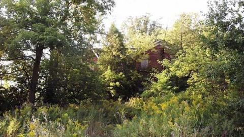 House Still There - DSCF1718.jpg