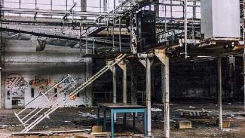 Cookie/Candy Factory - McCormicks-Biscuit-Factory984.jpg