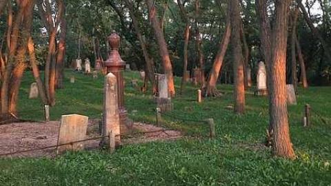 Wilsons Hill - Wilsons-Hill-Cemetery35.jpg