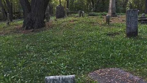 Wilsons Hill - Wilsons-Hill-Cemetery45.jpg