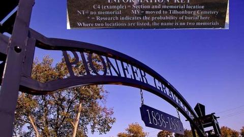 A Light In Yonder Skies  - Tillsonburg-Pioneer-Graveyard4.jpg