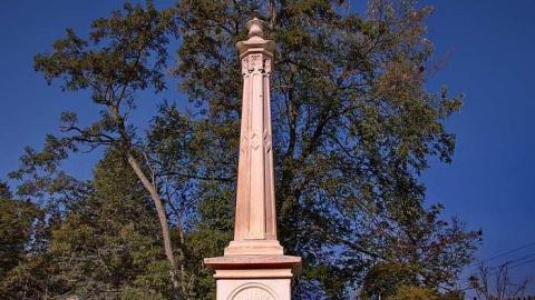 A Light In Yonder Skies  - Tillsonburg-Pioneer-Graveyard33.jpg