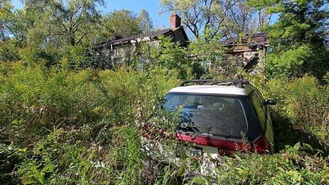 Awesome Brick House - Clarington-Jackpot103.jpg