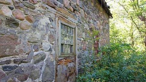 Awesome Brick House - Clarington-Jackpot105.jpg