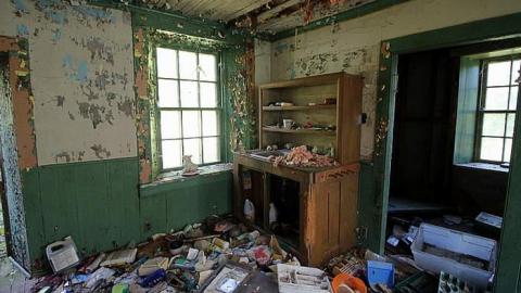 Awesome Brick House - Clarington-Jackpot110.jpg