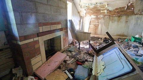 Awesome Brick House - Clarington-Jackpot100.jpg