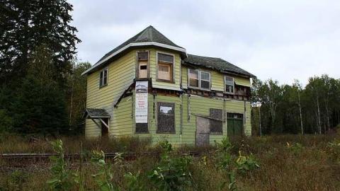 Ghost Train - Searchmont-(ghost-town)1.jpg