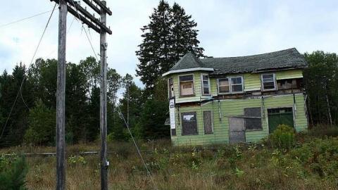 Ghost Train - Searchmont-(ghost-town)3.jpg