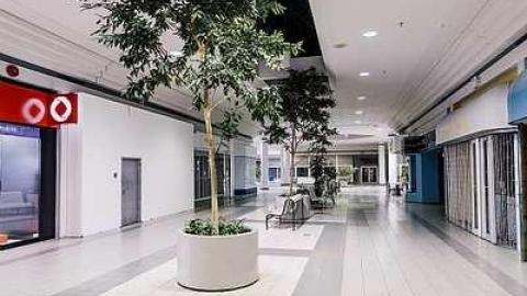 Dead Mall - Five-to-Zero6.jpg