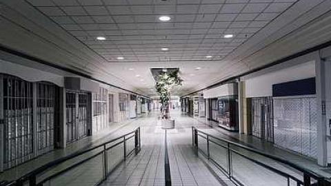 Photo from Dead Mall