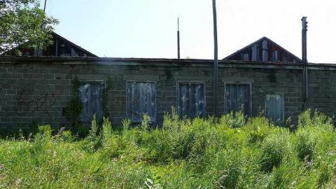 The Bunker - County-Rd.-30-garage22.jpg