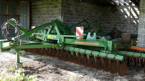 The Bunker - County-Rd.-30-garage23.jpg